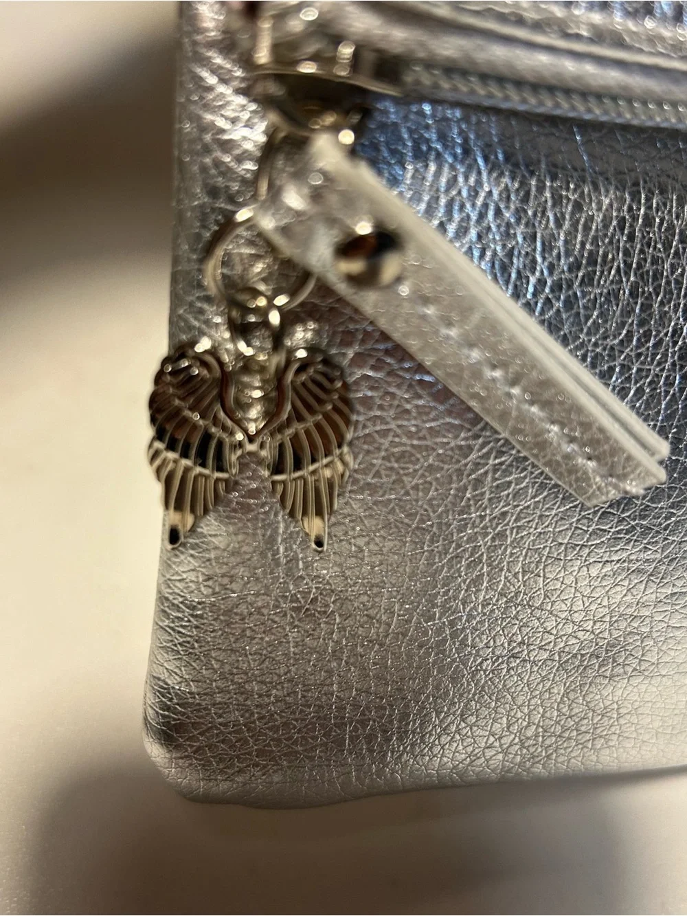 VICTORIA'S SECRET ANGEL SILVER METALLIC FOLD OVER CLUTCH MAKEUP BAG NWOT